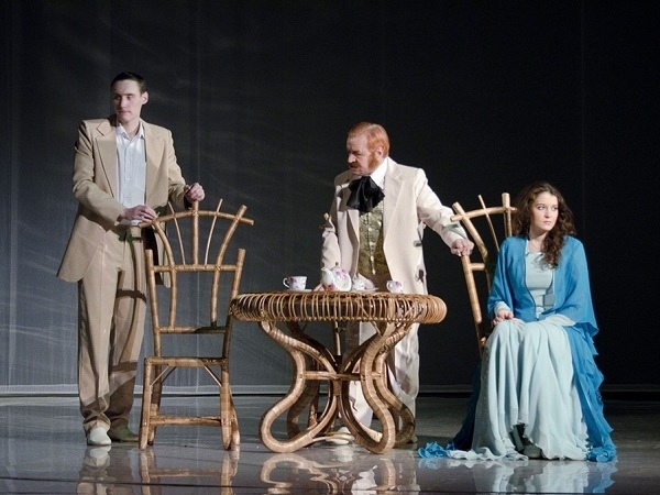 Дистанционная трансляция спектакля