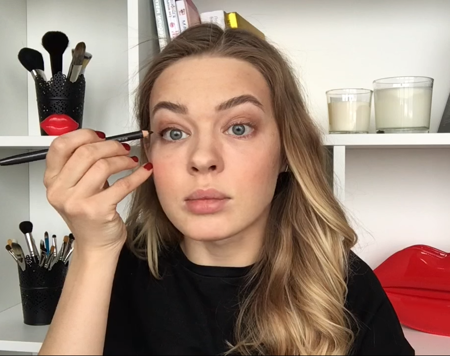 Макияж в университет пошагово фото - тушь